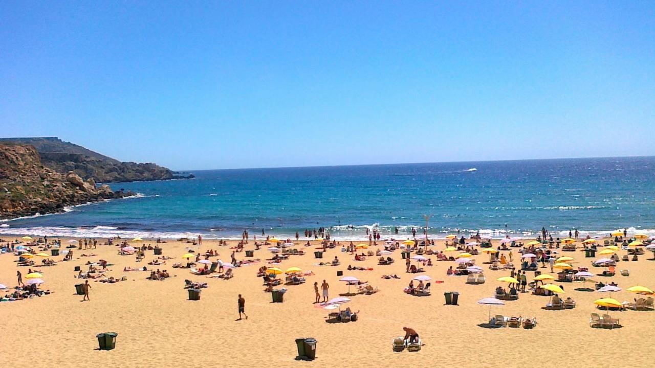 Cosy Apartment Steps To St George'S Bay Saint Julian's エクステリア 写真